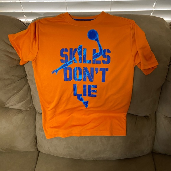 Multiple boys tops! - Picture 5 of 7